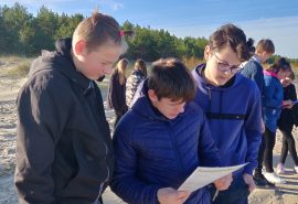 Talsu pamatskolas skolēni COAST WATCH pētniecības projektā.