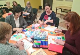 Pedagogu profesionālās kompetences pilnveides neformālās izglītības programma “Numikoni” kā efektīva mācību metode matemātisko prasmju apguvē sākumskolas un pirmsskolas skolēniem”