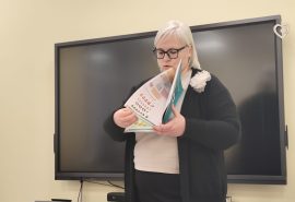Talsu pamatskolā viesojās Izdevniecība Skolas Vārds klientu attiecību vadītāja Linda Vilnīte – Āboltiņa.