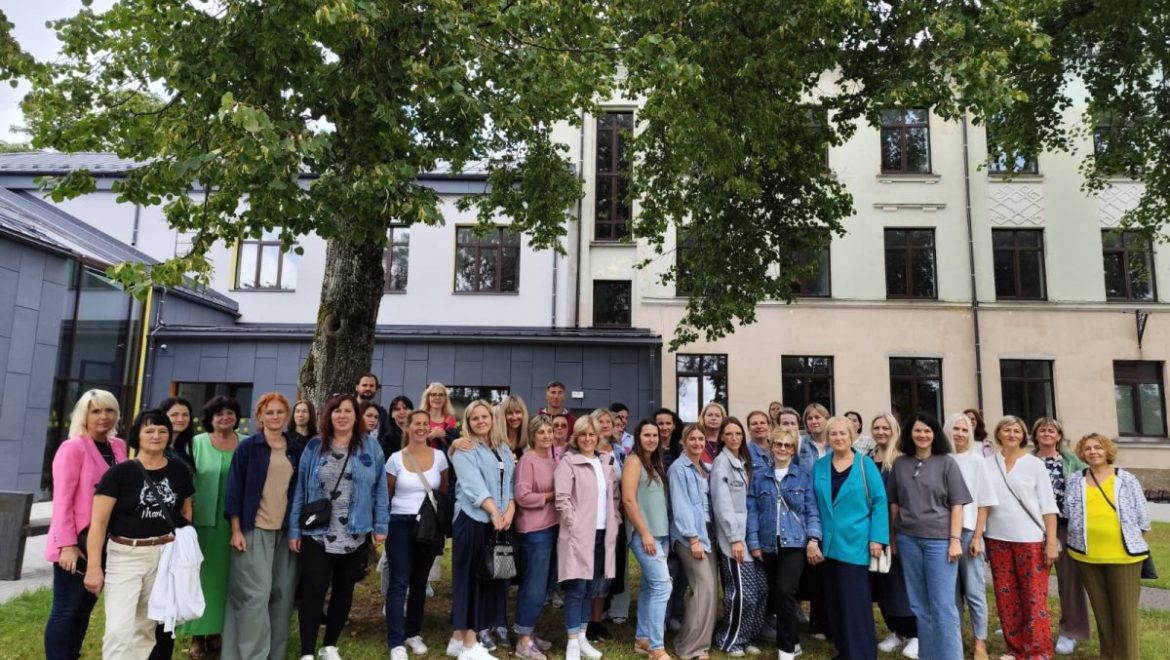 Talsu pamatskolā viesojās kolēģi no Jaunmārupes pamatskolas!