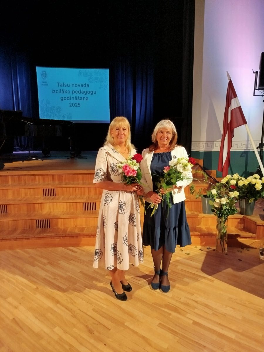Sveicam mūsu pedagogus ar panākumiem un pateicamies par ieguldīto darbu! 👏