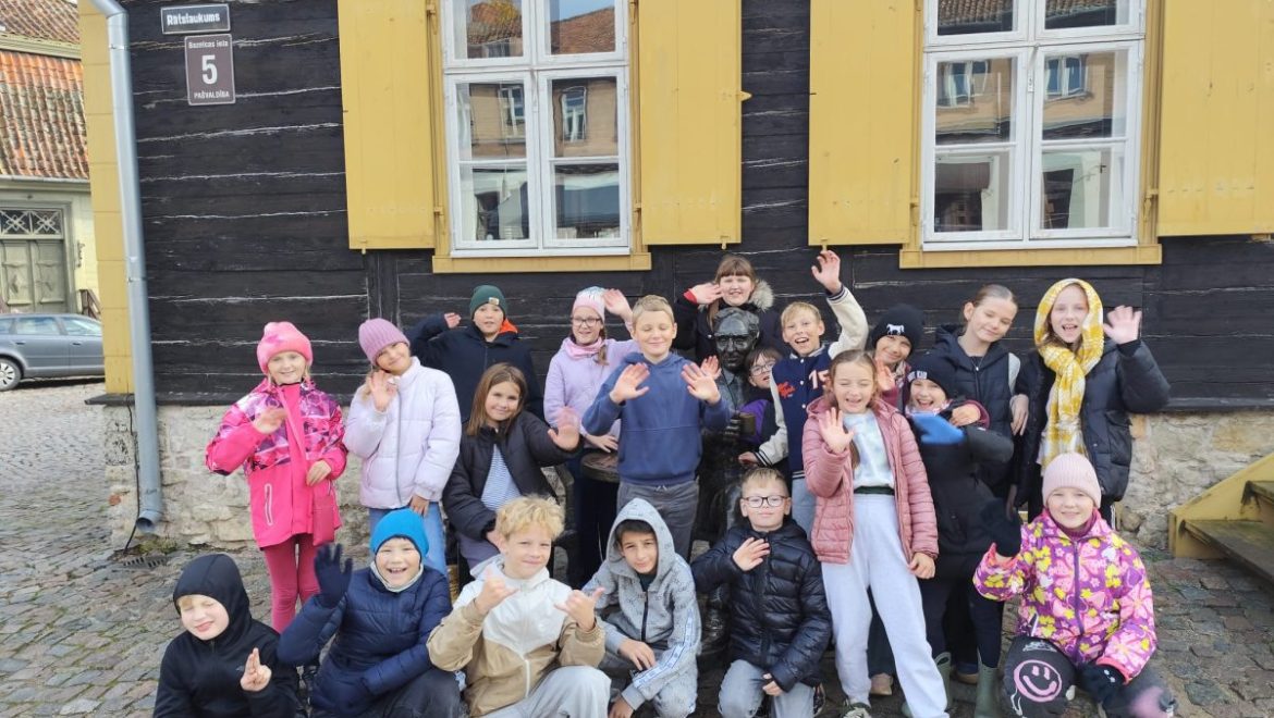 4. a klase devās mācību ekskursijā